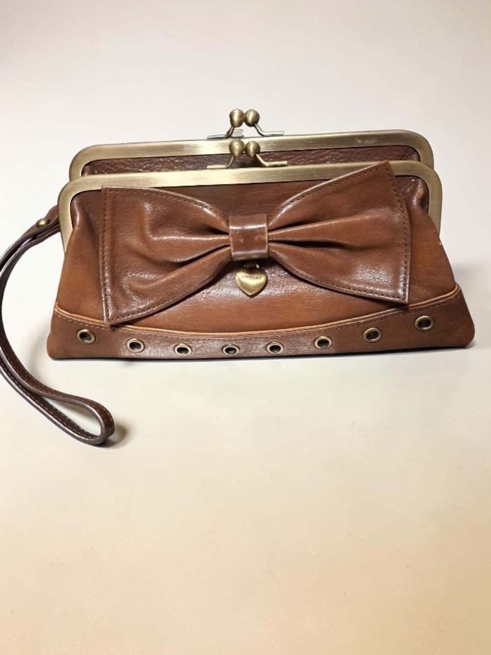 Lovecat Leather Bow Double Kisslock Wristlet Clutch - Brown
